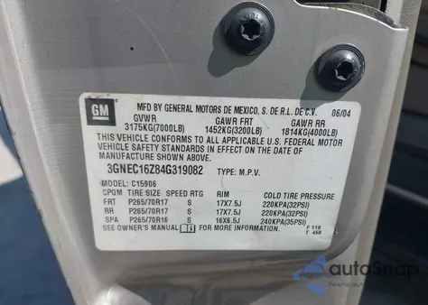 2004 Chevrolet Suburban 1500 Lt из США, поврежденный, VIN 3GNEC16Z84G319082